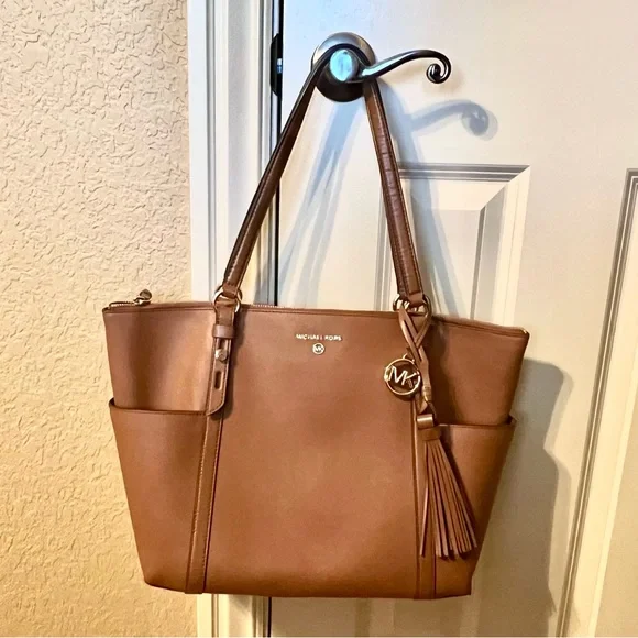 Michael Kors Bags Michael Kors Nomad Large Saffiano Leather